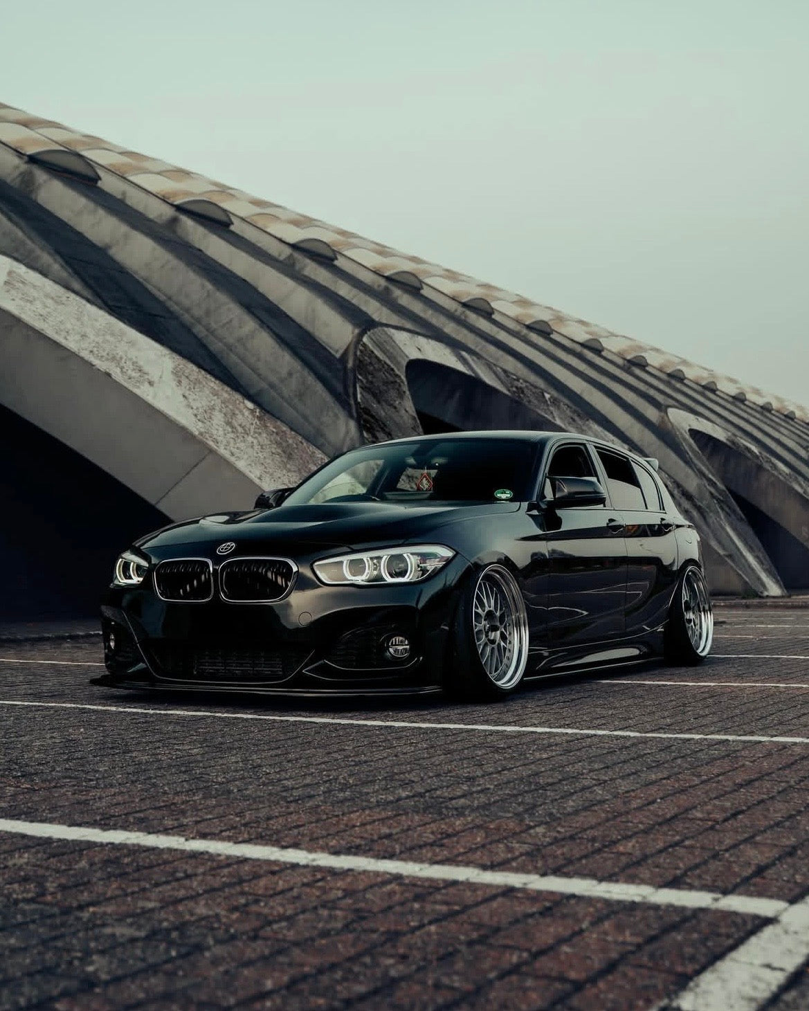 F20/F21 1 Series
