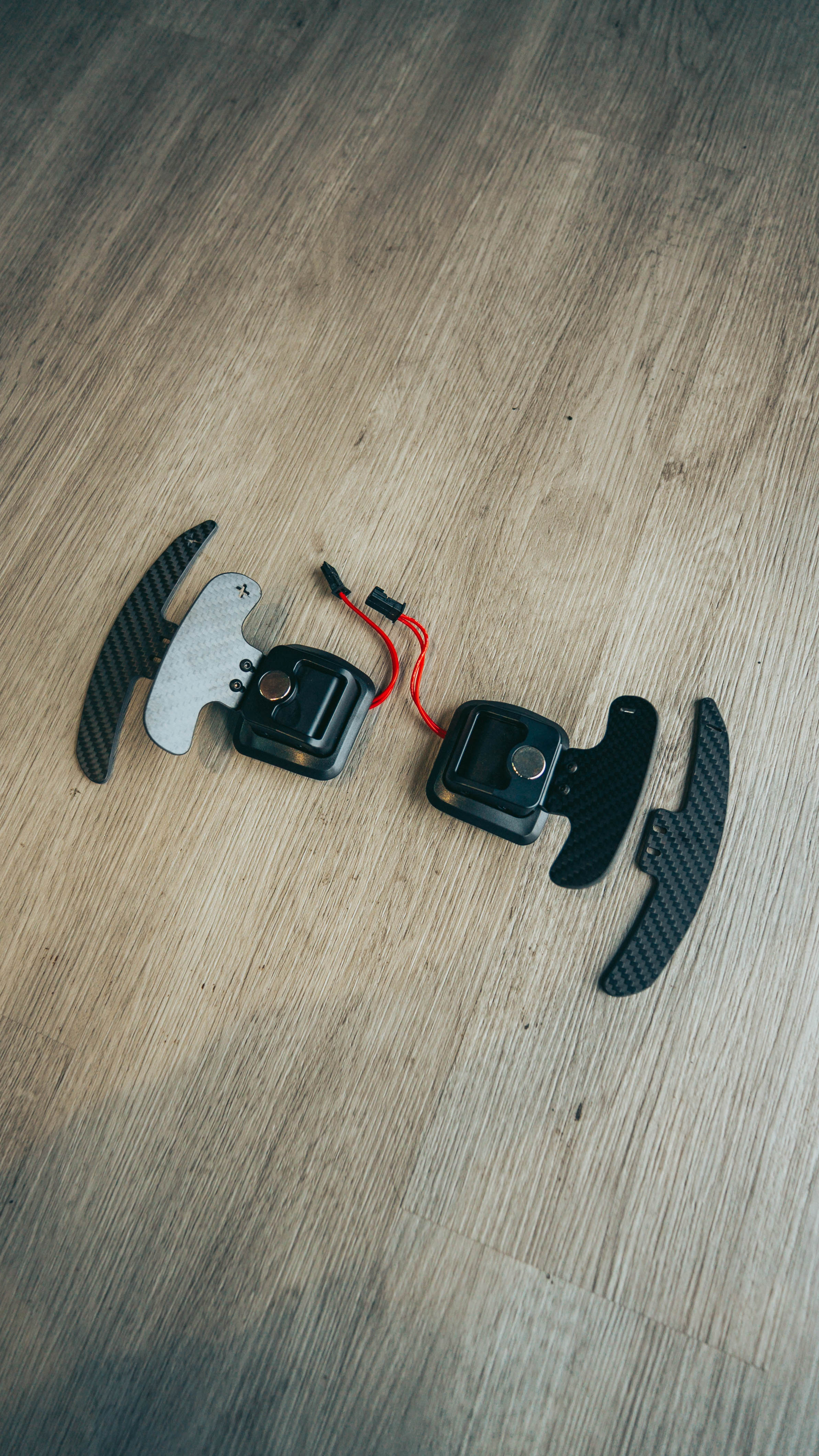 E9X M3 Magnetic Carbon Fiber Paddle Shifters - E90 M3/E92 M3/E93 M3