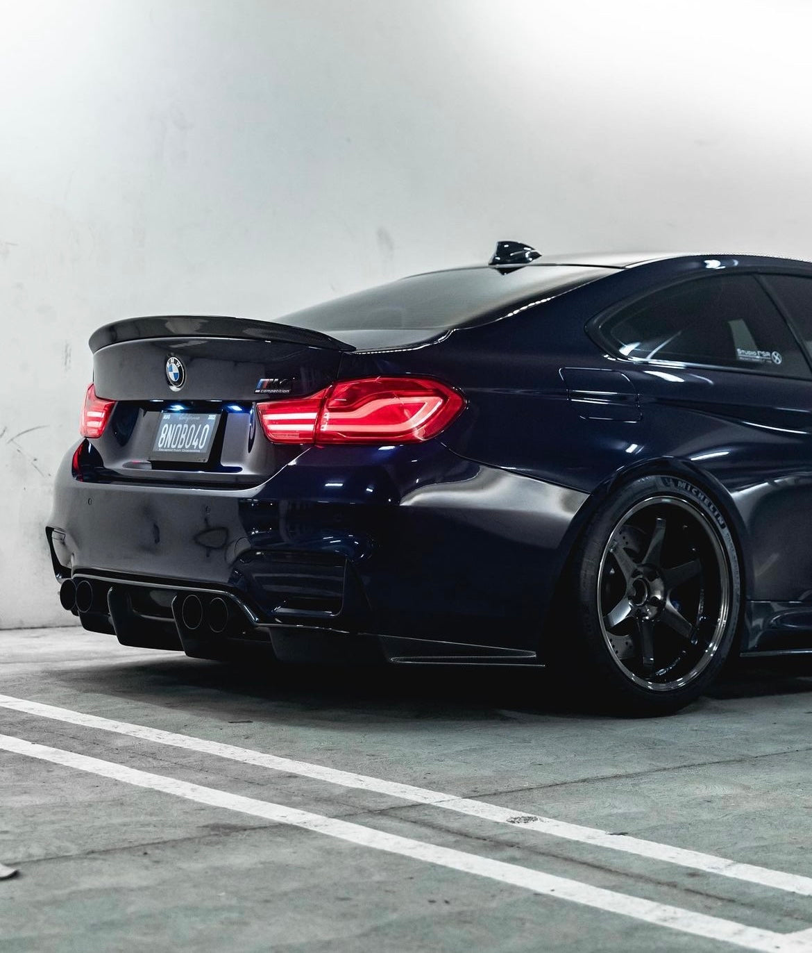 3D Style Fiber Spoiler