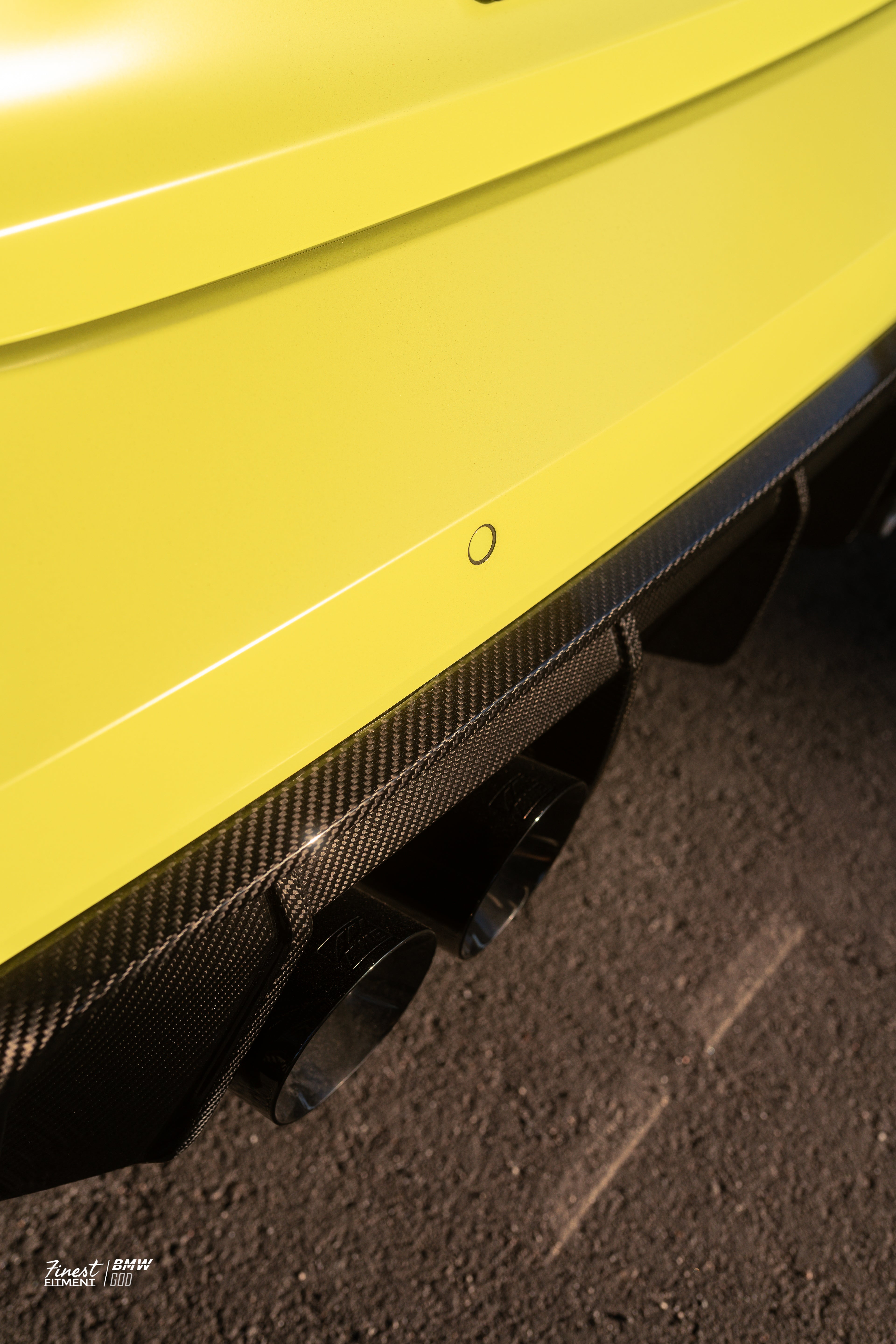 G8X M3/M4 - Carbon Fiber Outer Diffuser Trim