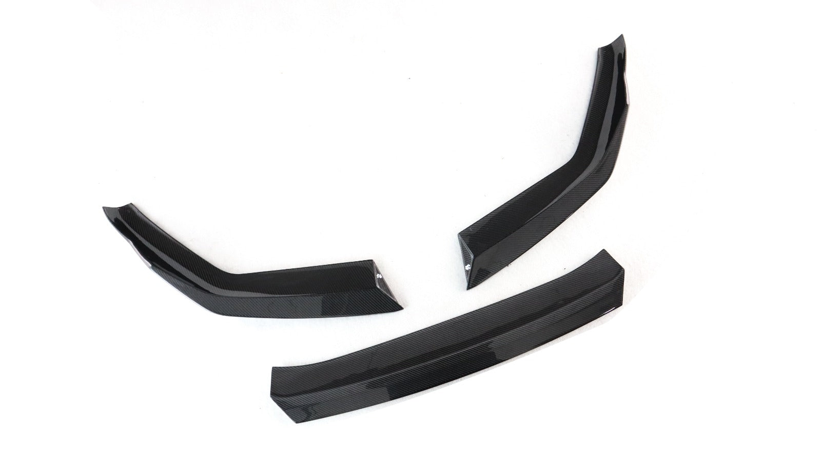 BMW F90 M5 MP 3-Piece Style Carbon Fiber Front Lip