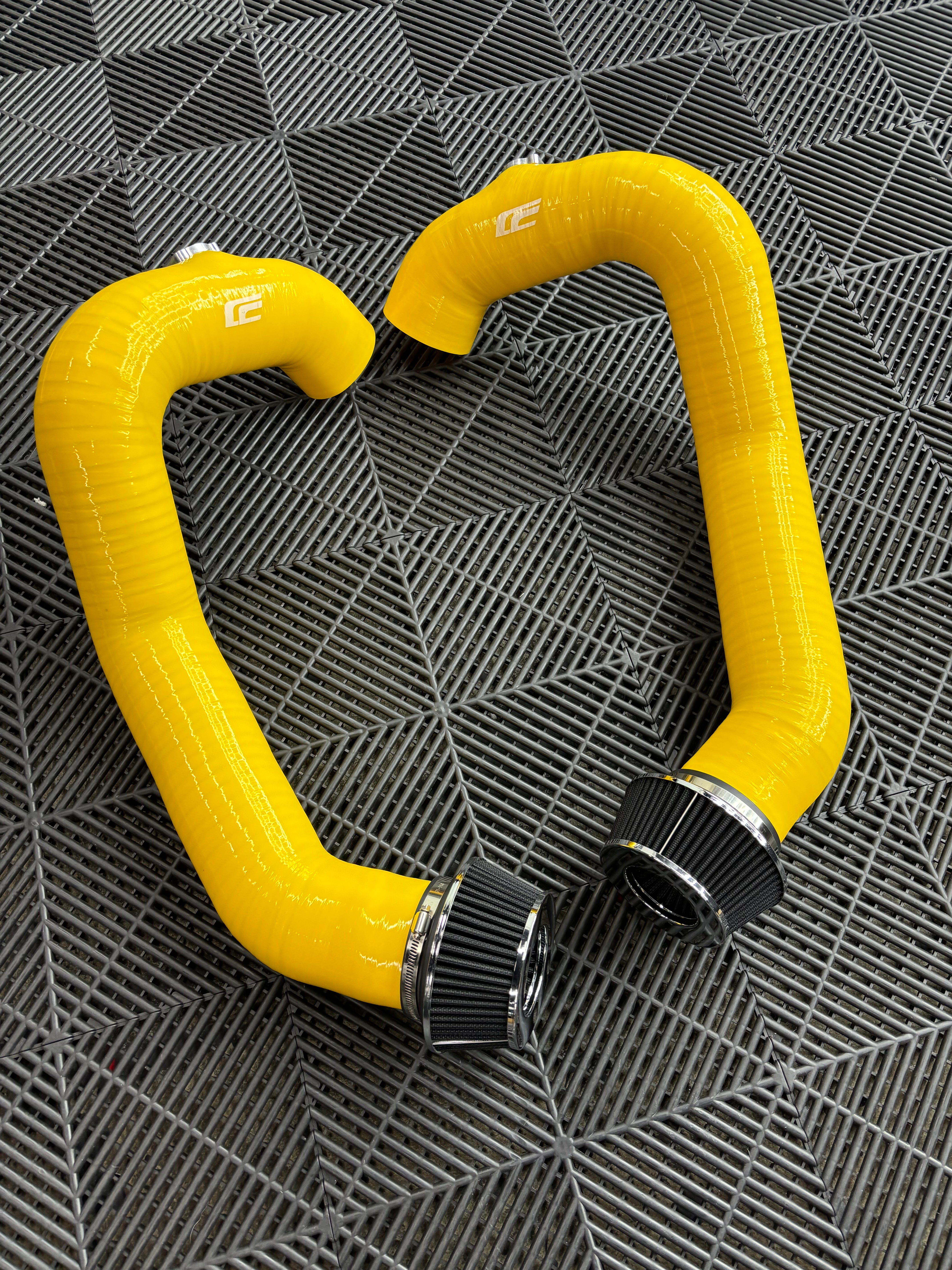 M5/M6 Cen-Cal Silicone Front Mount Intakes - (F06/F10/F12/F13)