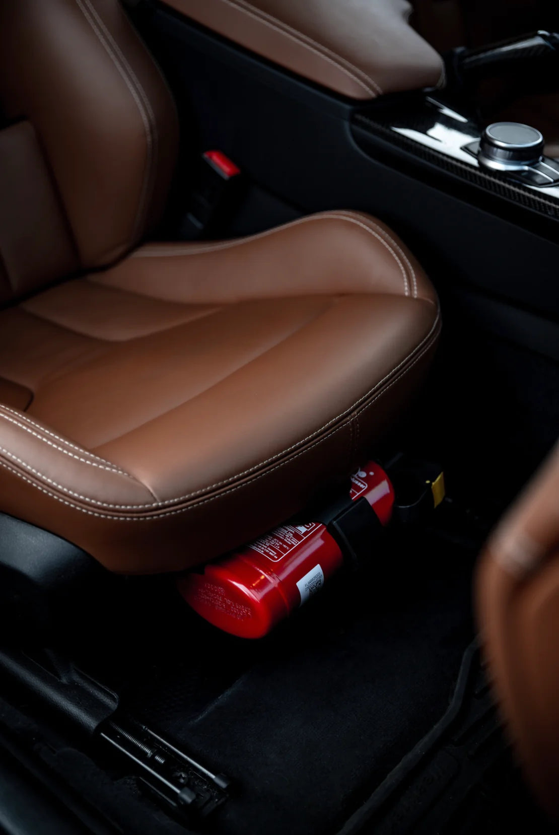 OEM E9X/F8X FIRE EXTINGUISHER KIT