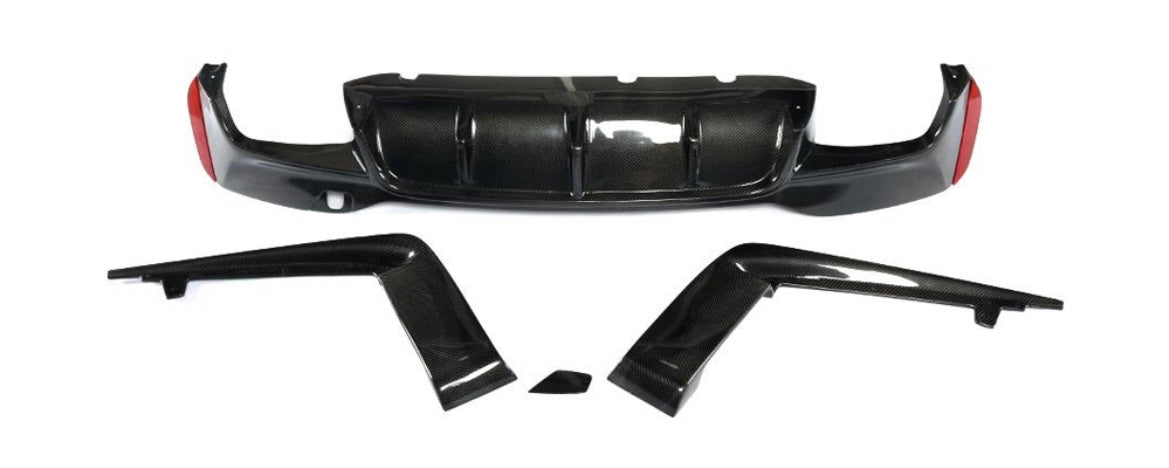 F90 M5 3D Style Carbon Fiber Rear Diffuser