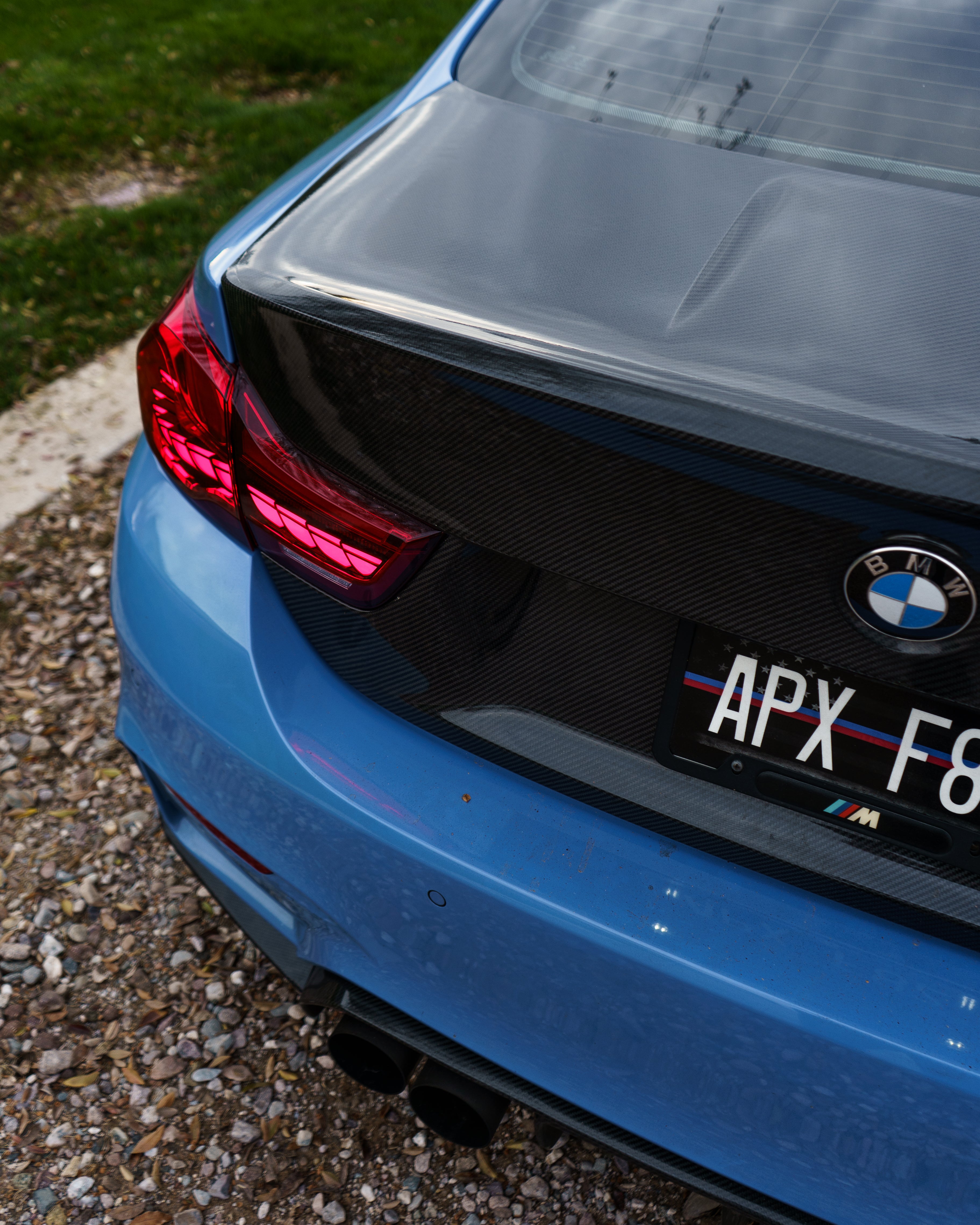 BMW F82 M4 (2015-2020) OEM-Style Carbon Fiber Trunk Lid