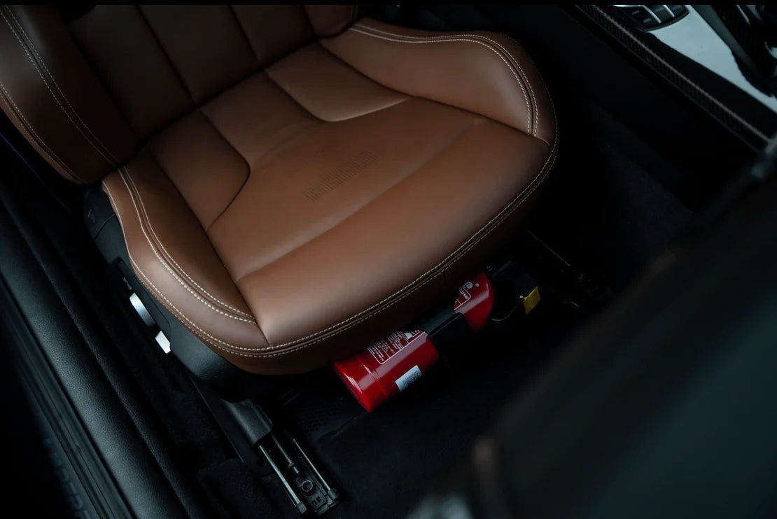 OEM E9X/F8X FIRE EXTINGUISHER KIT