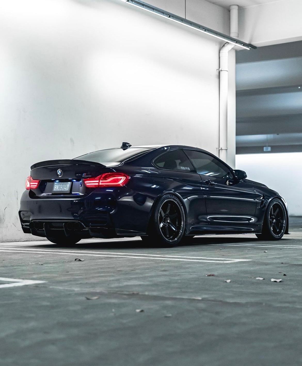 3D Style Fiber Spoiler