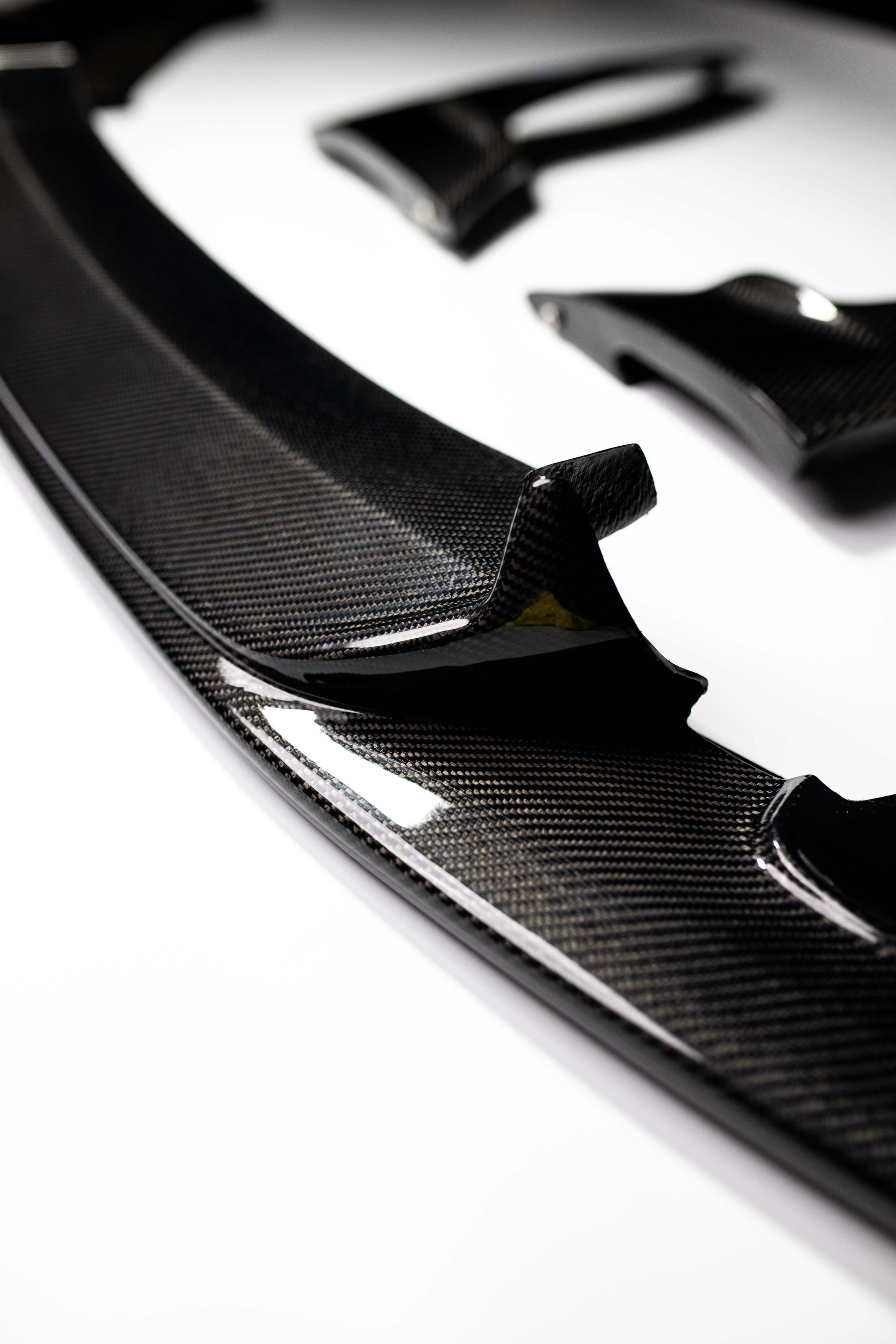 F8X M3/M4 Carbon Fiber Laptorr Style Front Lip