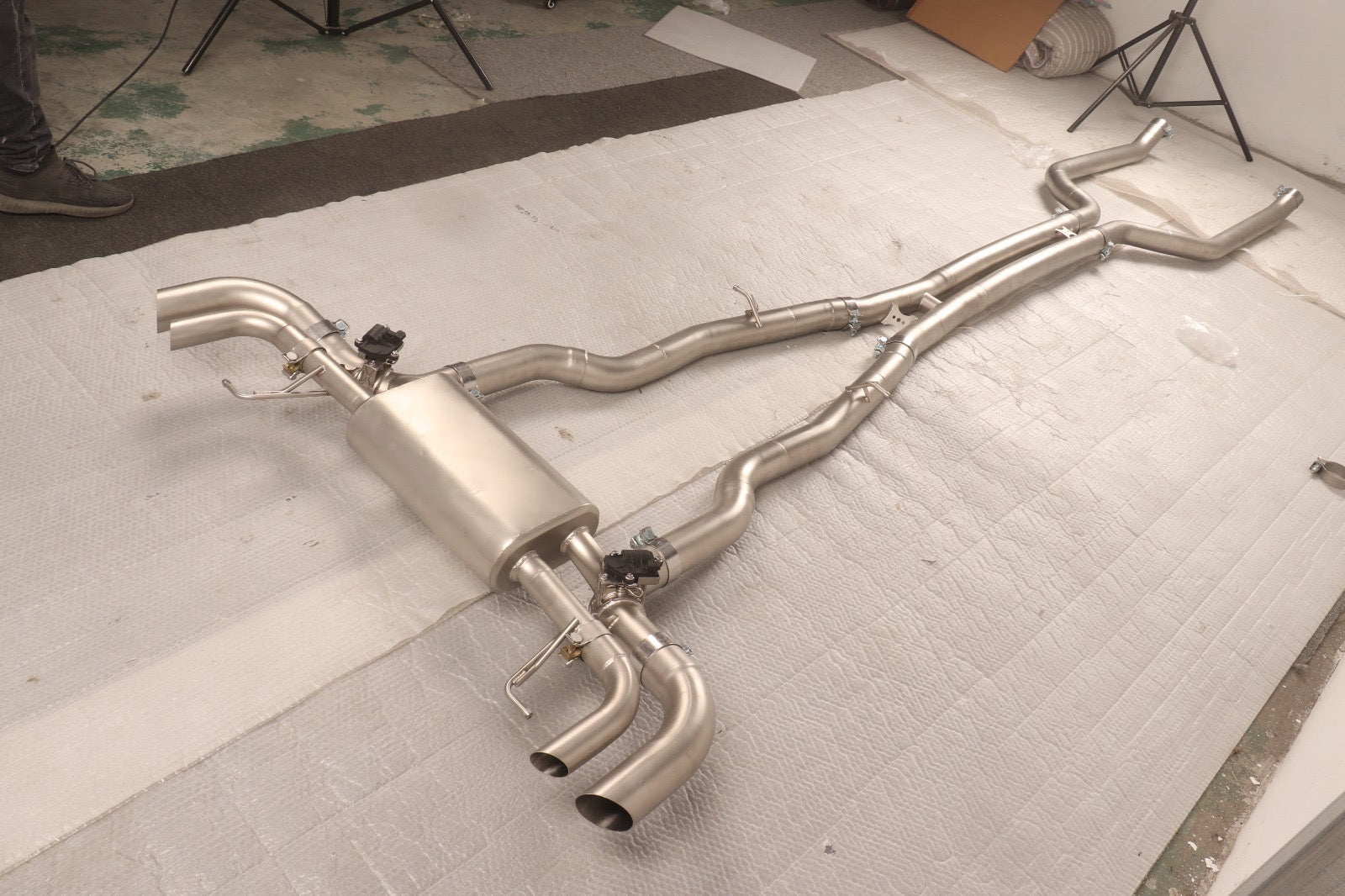 BMW G30 M550i CenCal Stainless Steel Valved Catback Exhaust