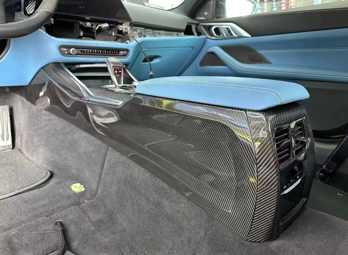 G8X M3/M4 - Carbon Fiber Center Console Side Trim