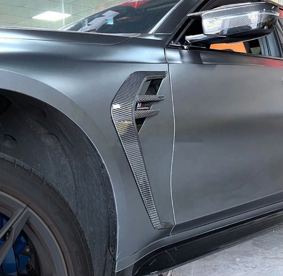 G8X M3/M4 - C Style Carbon Fiber Fender Vent Trim