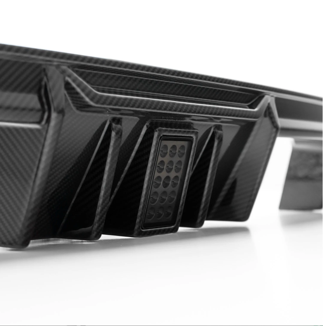 G80/G81/G82/G83 M3/M4 Authentic Gloss Pre-Preg Carbon Fiber MHC DF1 LED Rear