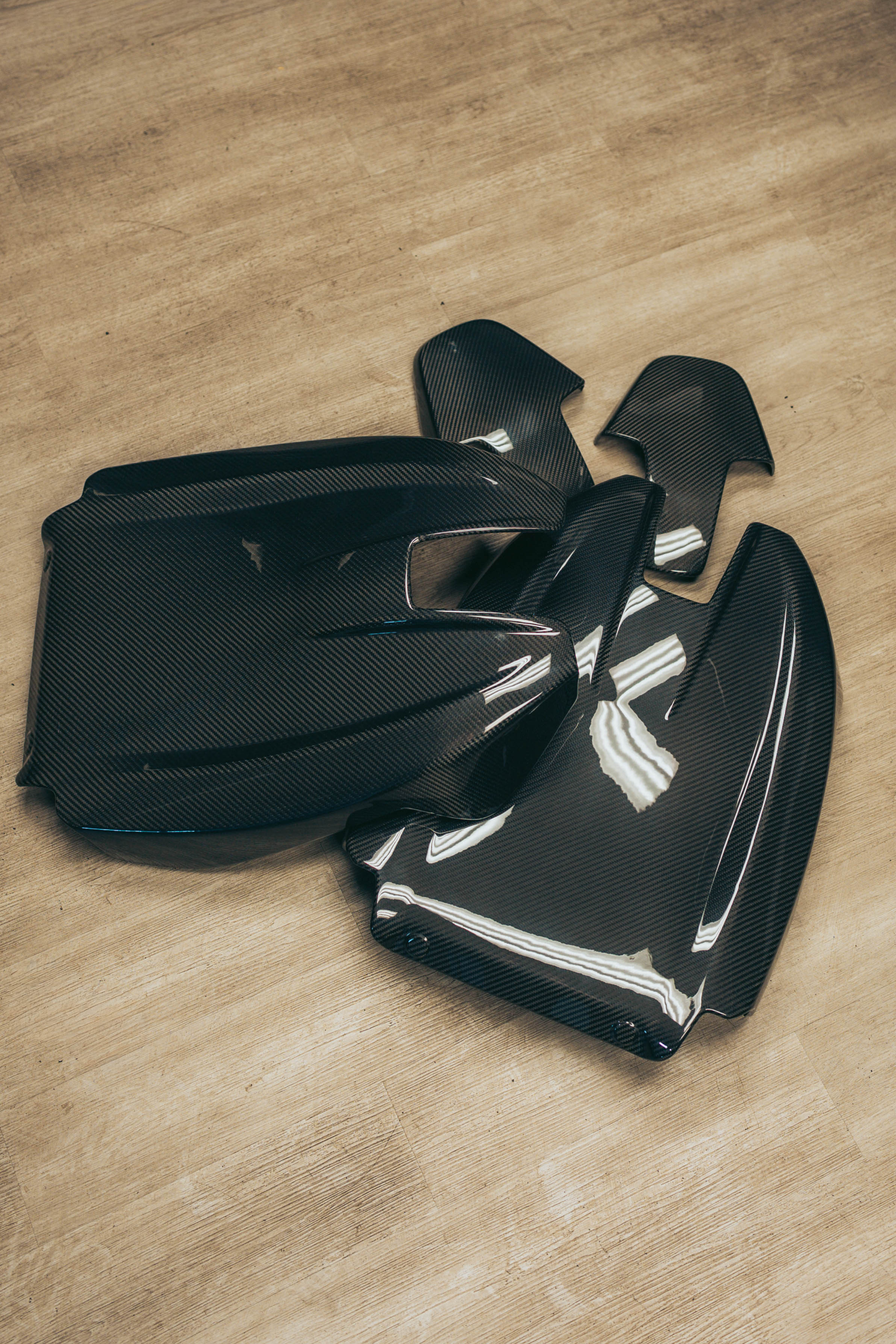 G80 M3/F93 M8 Carbon Fiber Seat Backs