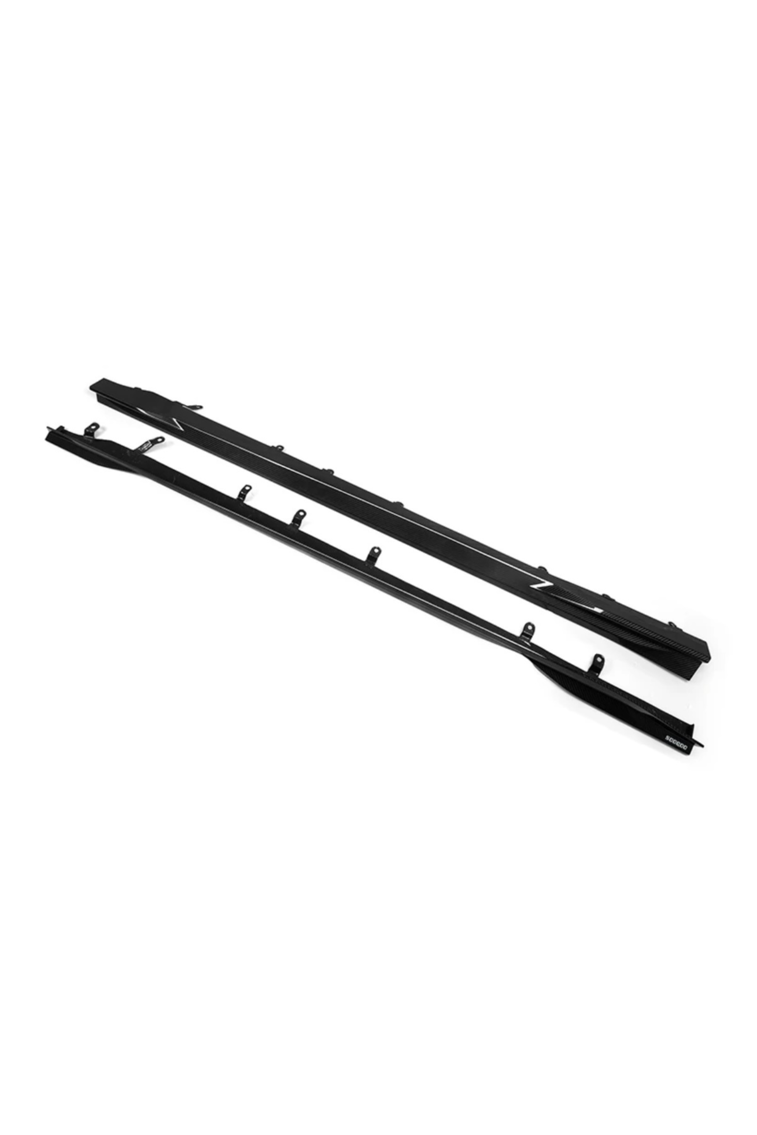 G87 M2 - S Style Carbon Fiber Side Skirts