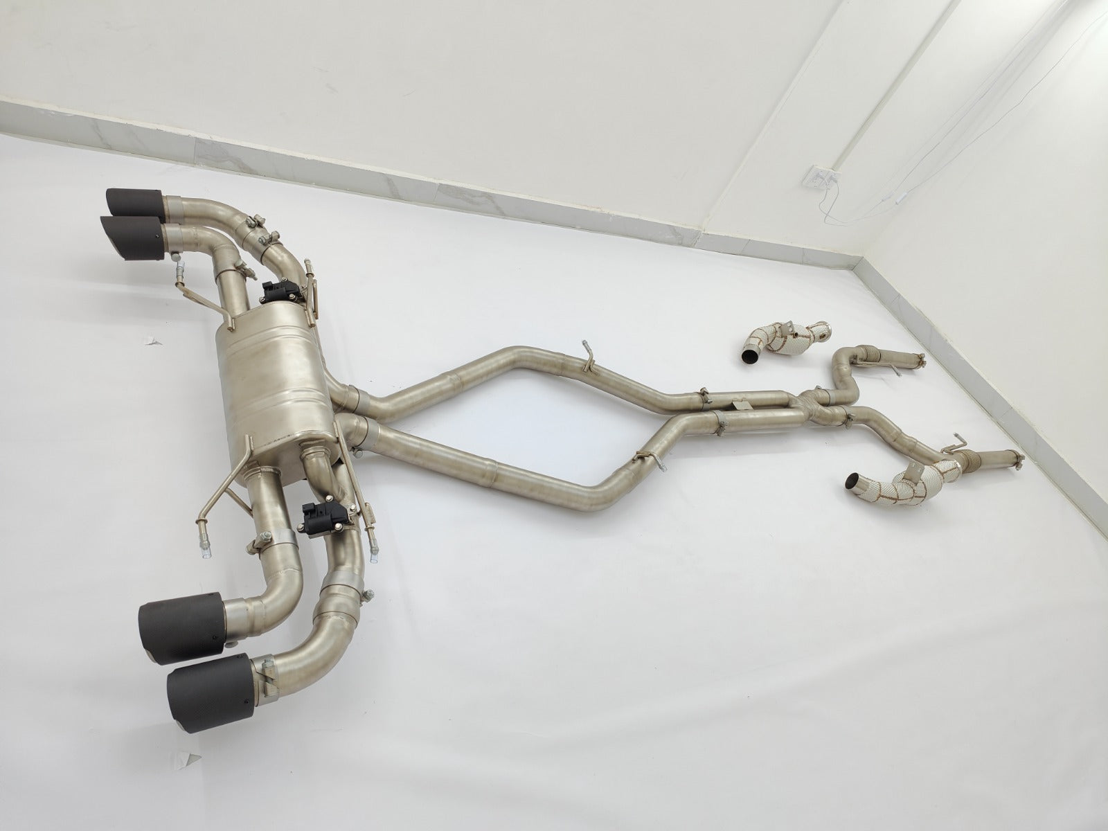 Alfa Romeo Giulia Quadrifoglio CenCal Stainless Steel Valved Catback Exhaust