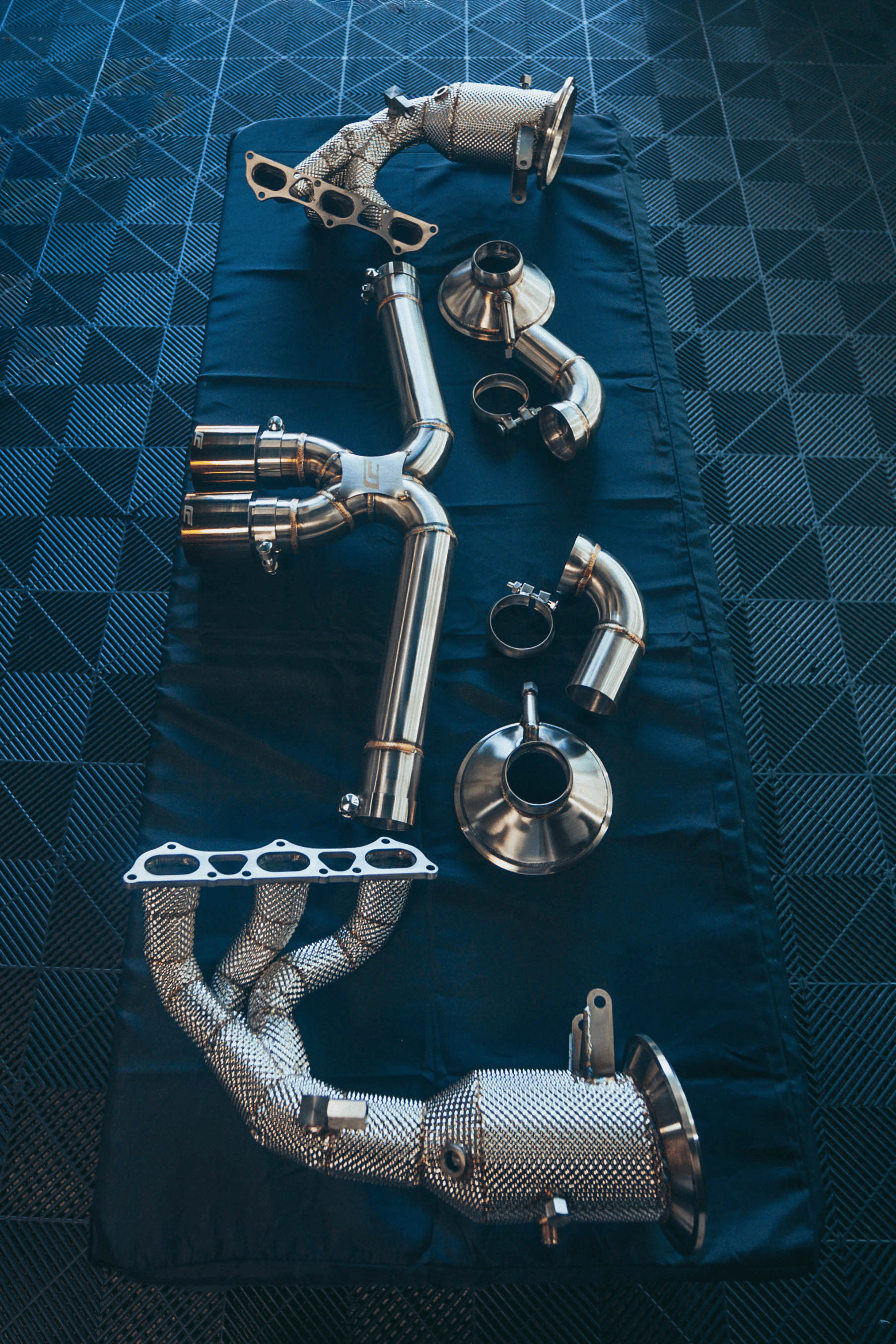 Porsche 992 GT3/RS F1 RSR CC Exhaust System