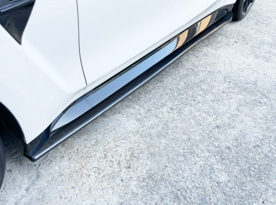 R1 Carbon Fiber Side Skirt Extensions – BMW G80 M3 / G20 / G22 3 & 4 Series