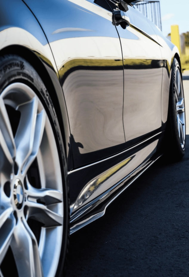 F30 V Style Carbon Fiber Side Skirt Extentions
