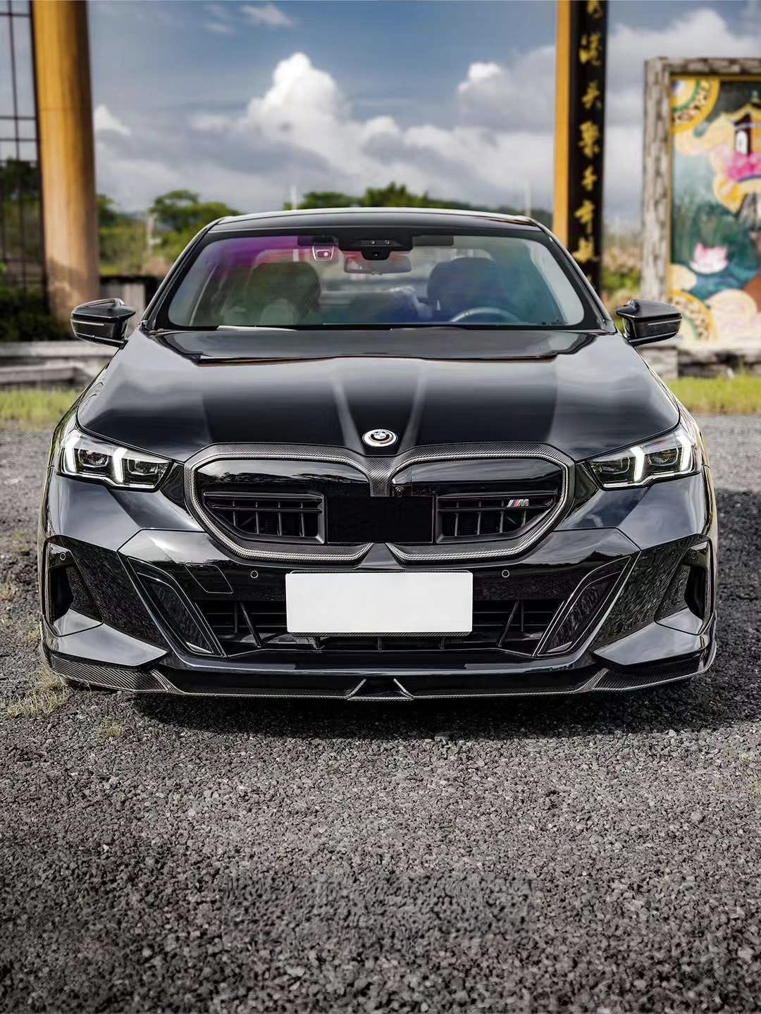 G60 5 Series/i5 V Style Carbon Fiber Front Lip