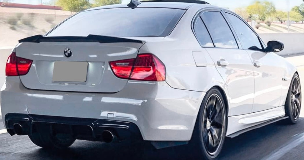 E90 Carbon Fiber M4 Style Spoiler