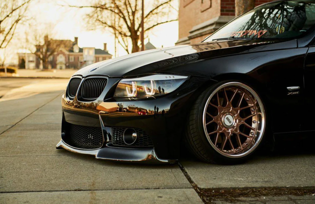 E9X M3 CARBON FIBER LIP V-STYLE REP BUMPER