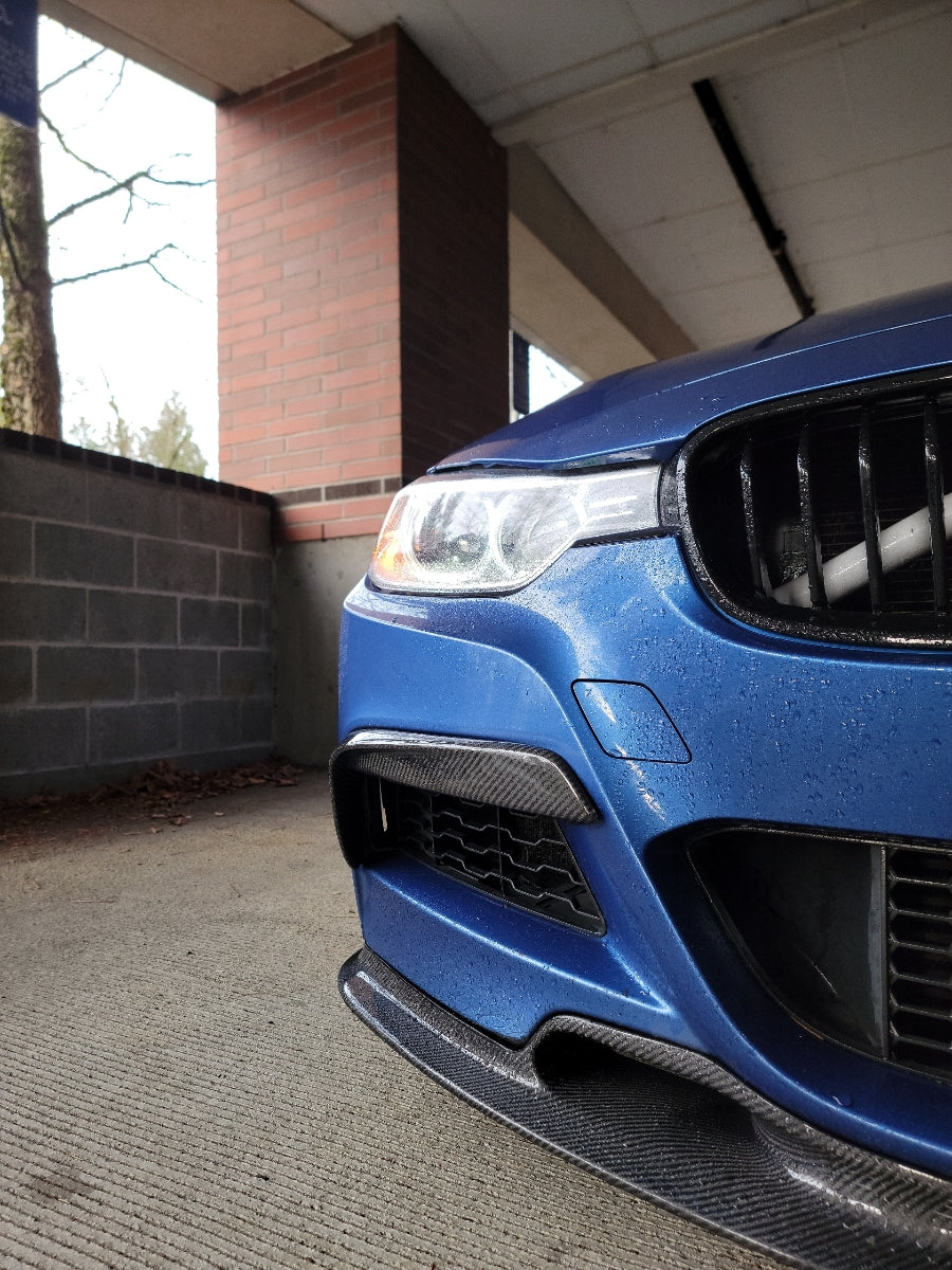 F30/F31 Carbon Fiber Upper Front Fangs (M Sport)