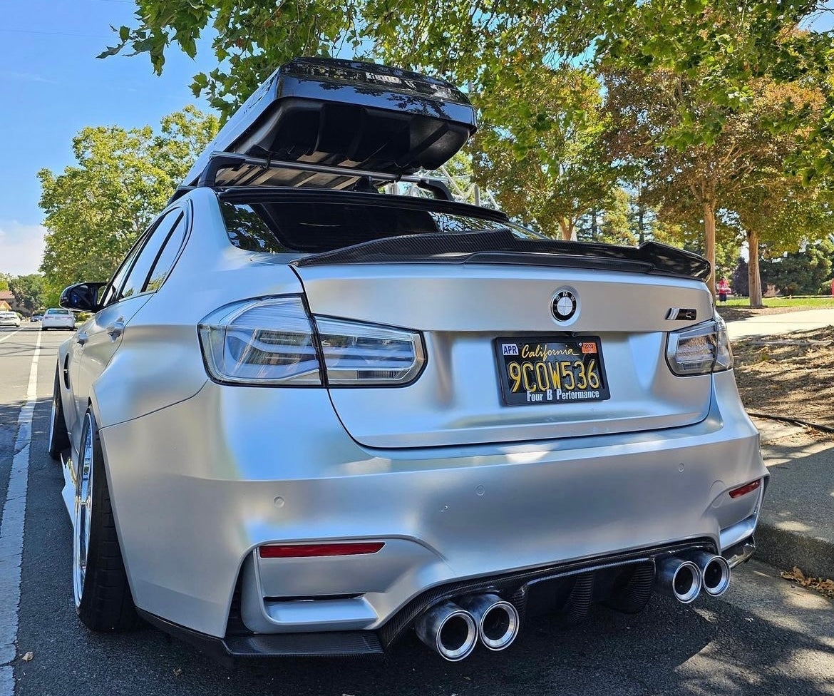 F8X M3 M4 Carbon Fiber V Style Rear Diffuser 3 PC – Cen-Cal Motorsport