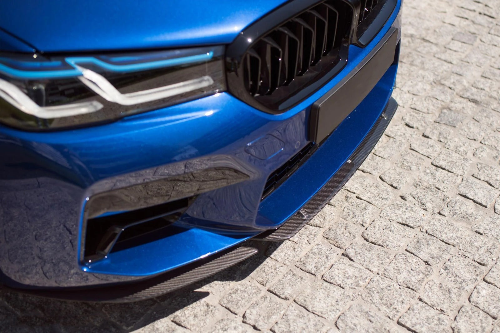 BMW F90 M5 LCI ST 3-Piece Carbon Fiber Front Lip