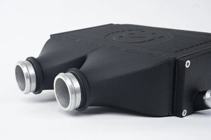 F8X M3 / M4 / M2 Comp Top Mount Charge-Air-Cooler - Crinkle Black Finish