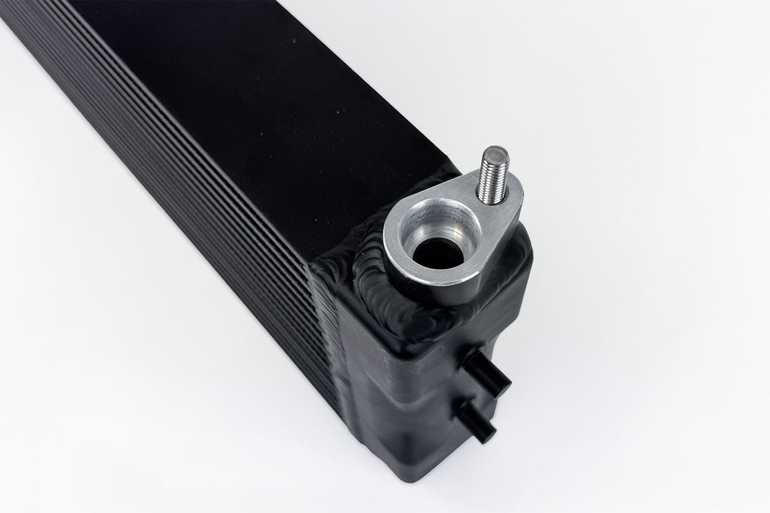 CSF F1X M5/M6 / F9X M5/M8 / G9X M5 High-Performance Engine Oil Cooler