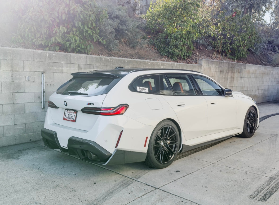 G90/G99 M5 MP Carbon Fiber Side Skirts