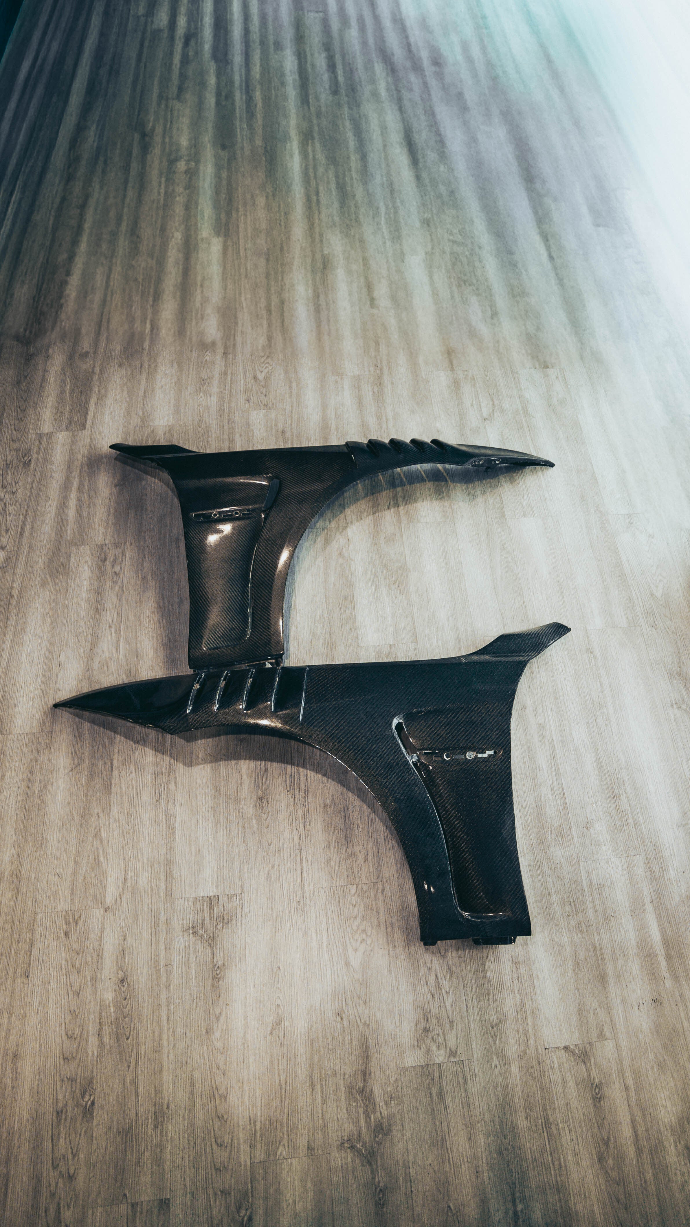 F82 M4 Carbon Fiber Fenders (Test Fit, Defective, Scratched)