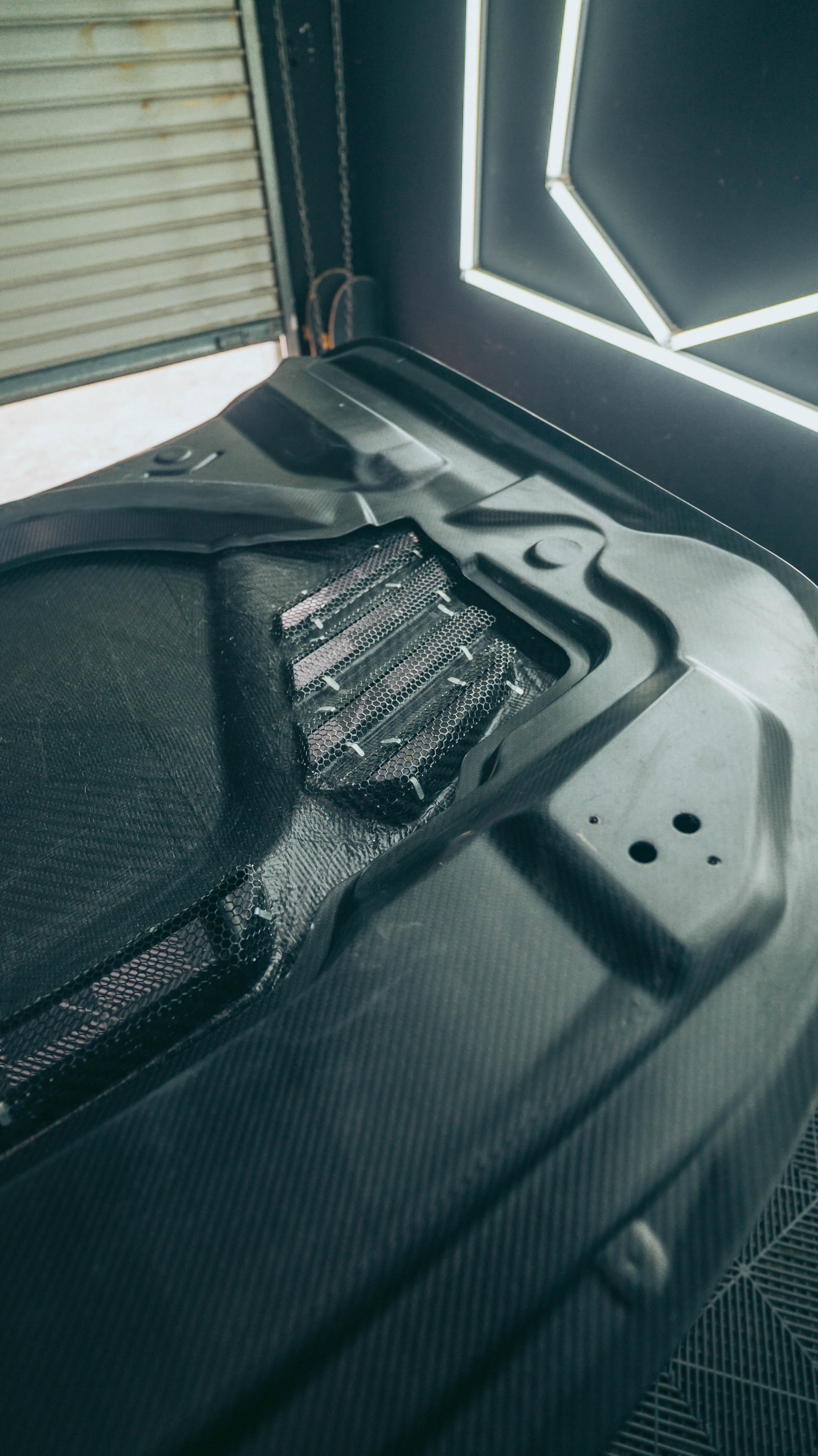 G87 M2/G42 2 Series VST Dry Carbon Fiber Hood