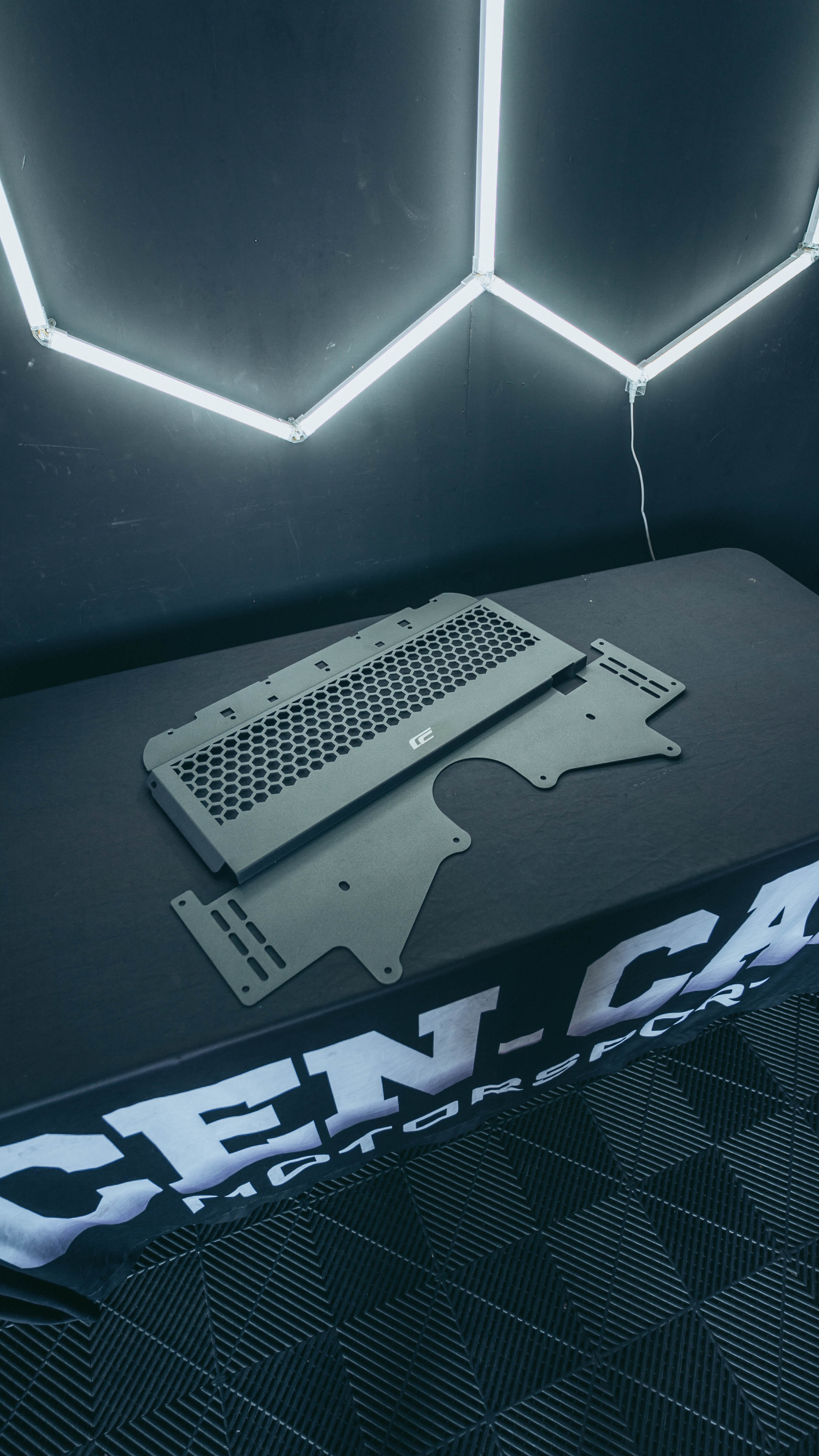 G8X M2/M3/M4 Metal Oil Cooler Guard Skid Plate - G80/G82/G83/G87