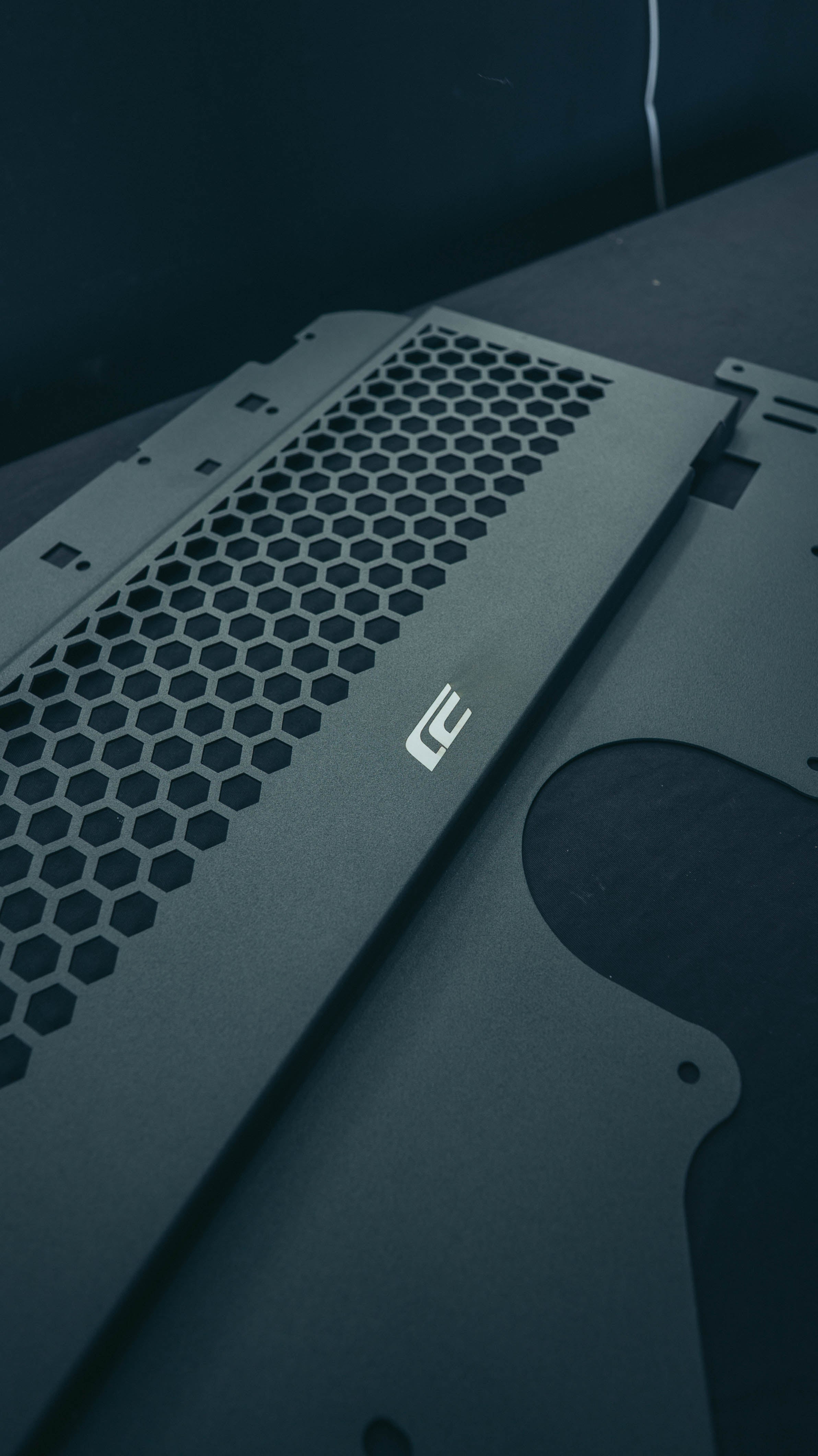 G8X M2/M3/M4 Metal Oil Cooler Guard Skid Plate - G80/G82/G83/G87