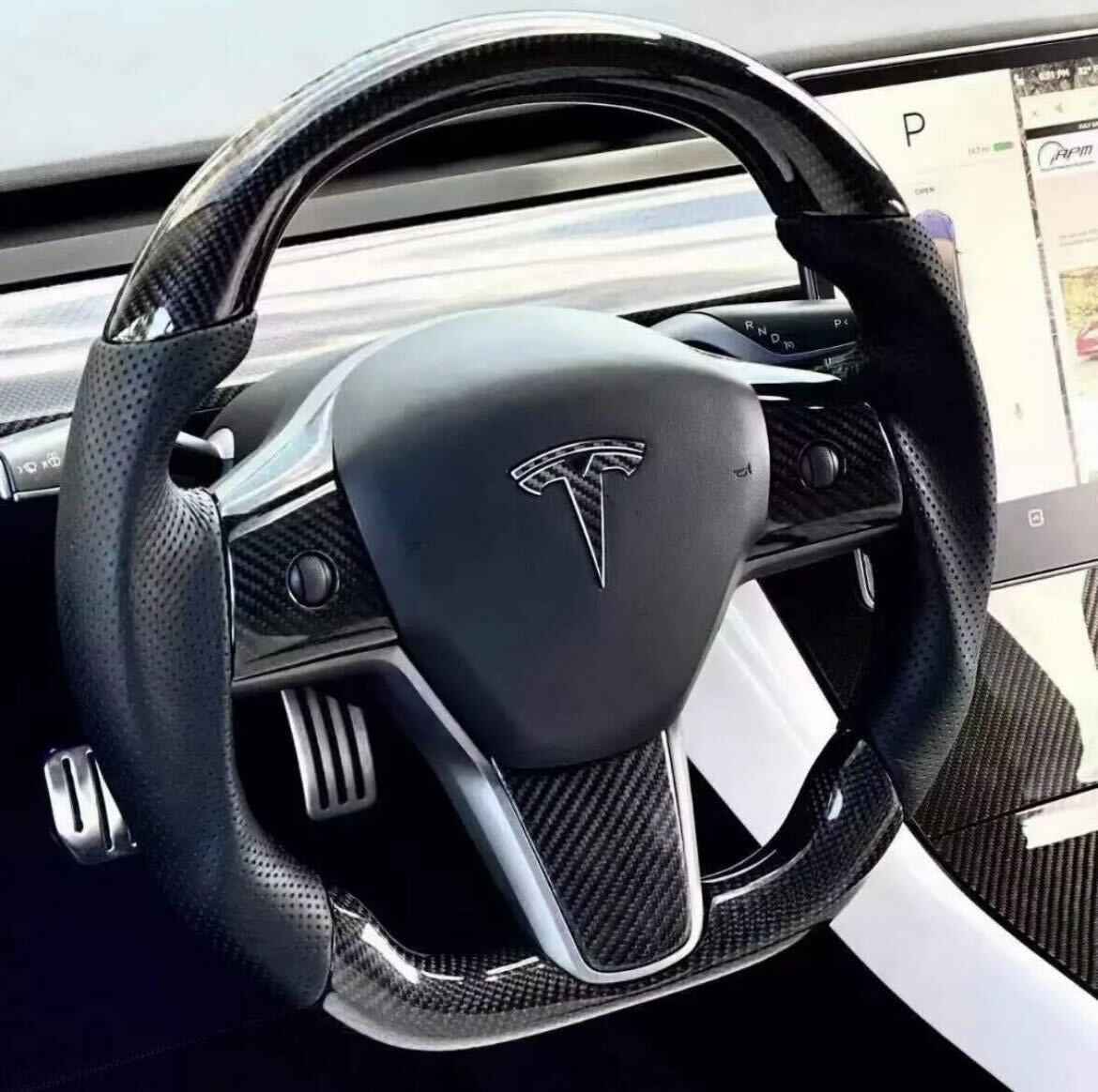 Tesla Carbon Fiber Steering Wheel