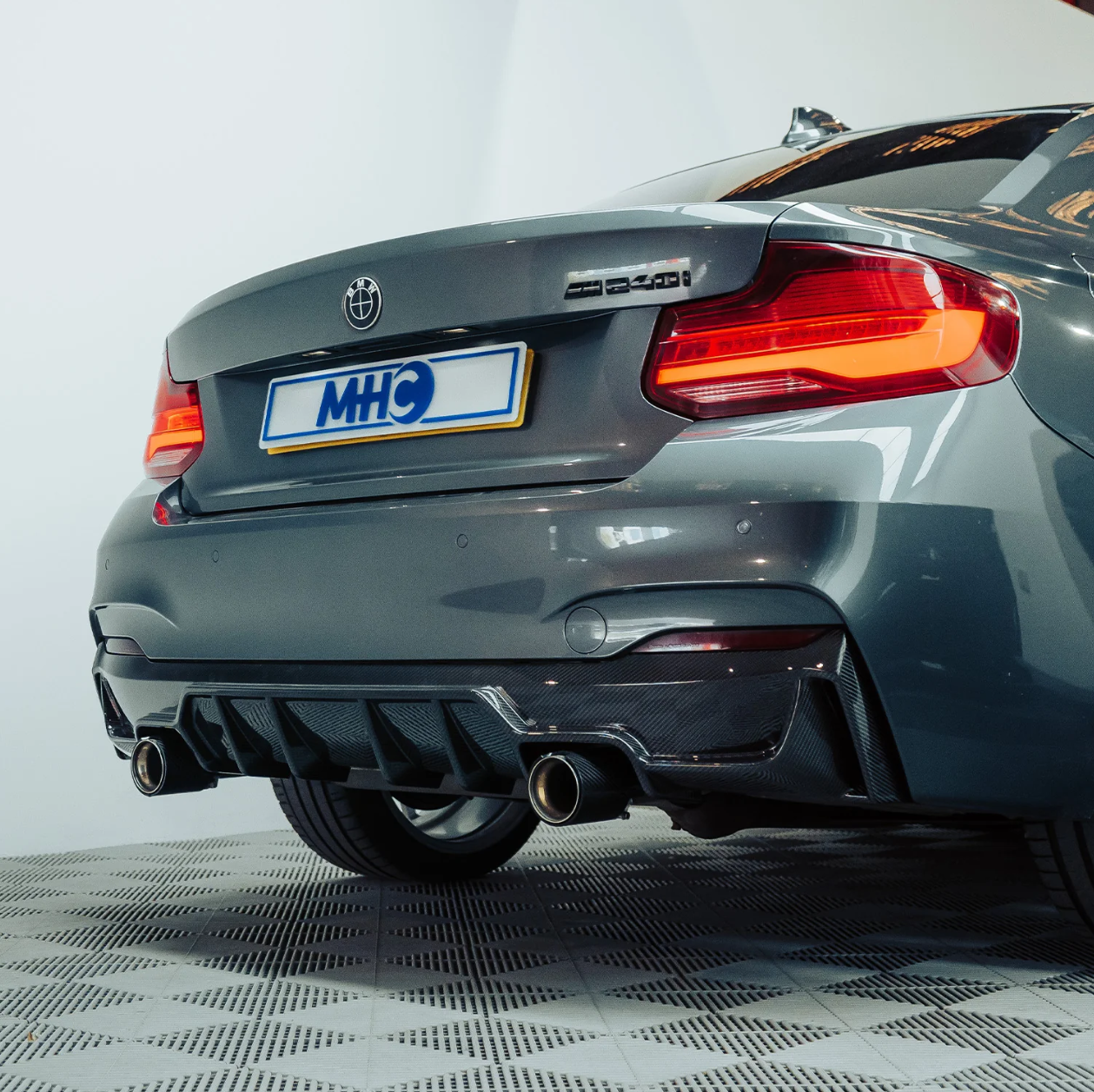 F22/F23 M235i & M240i Authentic Pre-Preg Carbon Fiber MHC Ultra Aggressive Rear