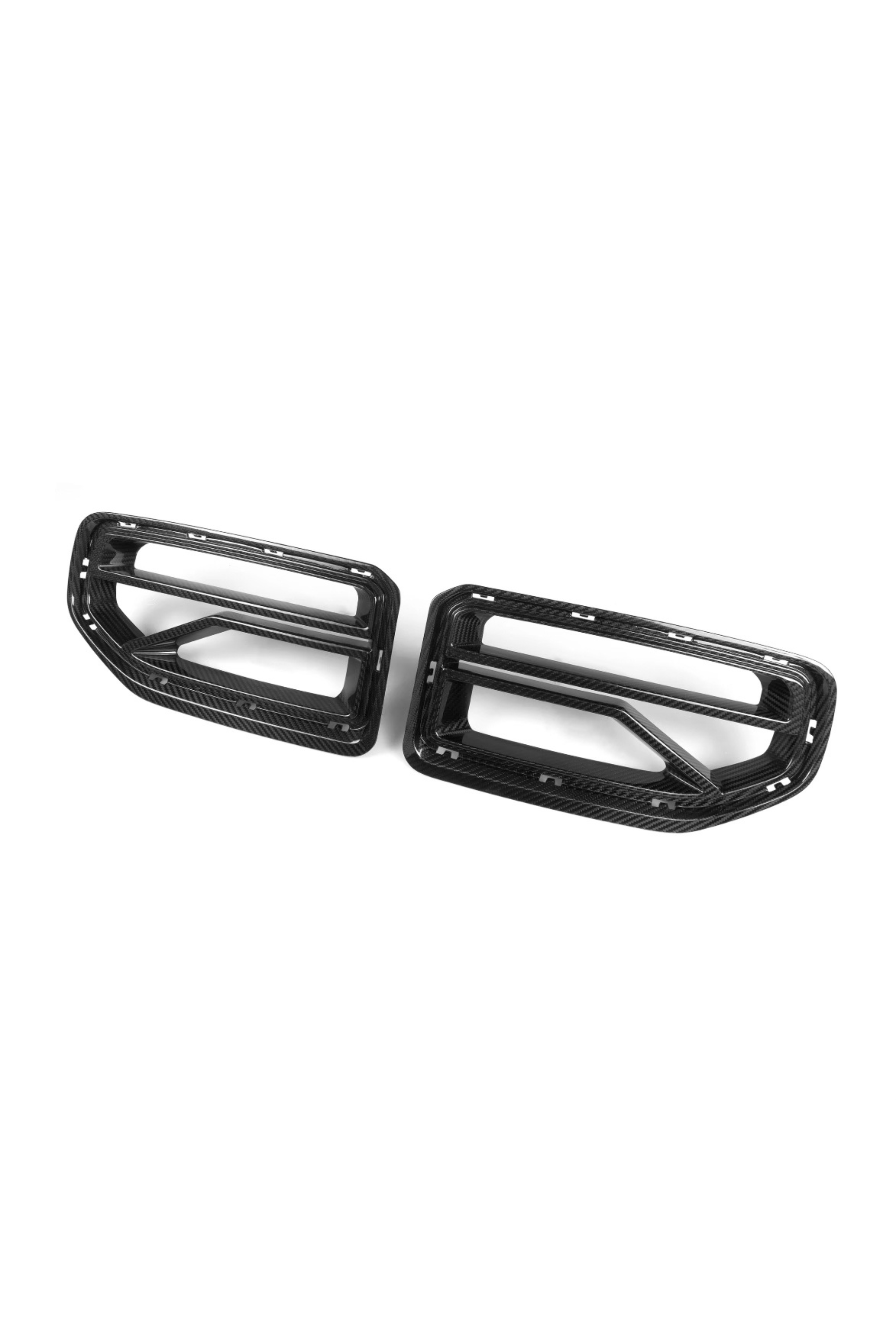 G87 M2 - V3 Carbon Fiber Front Grill Replacement