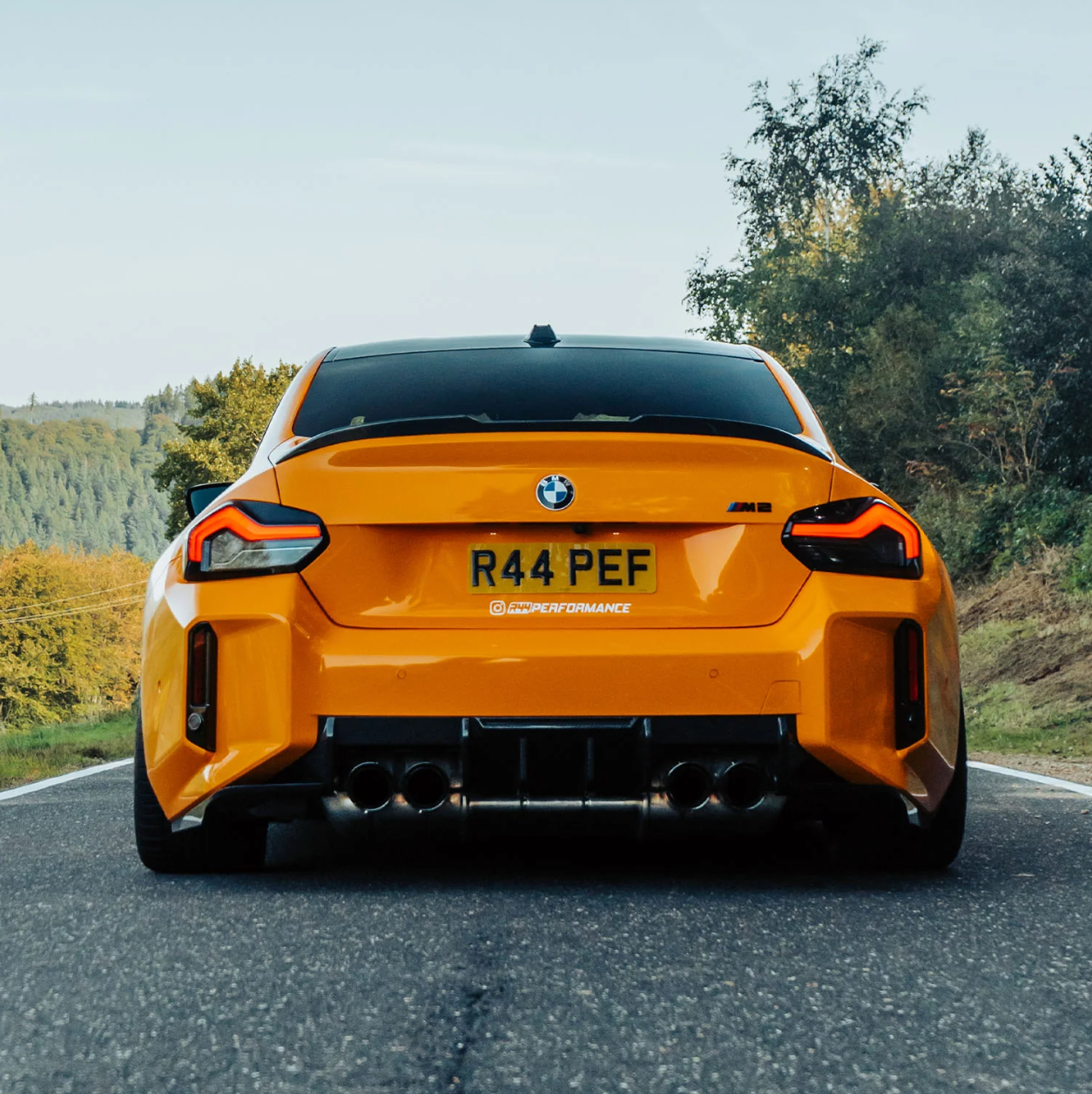 G87 M2 Authentic Gloss Pre-Preg Carbon Fiber MHC Edition 1 Rear Diffuser (3pcs)