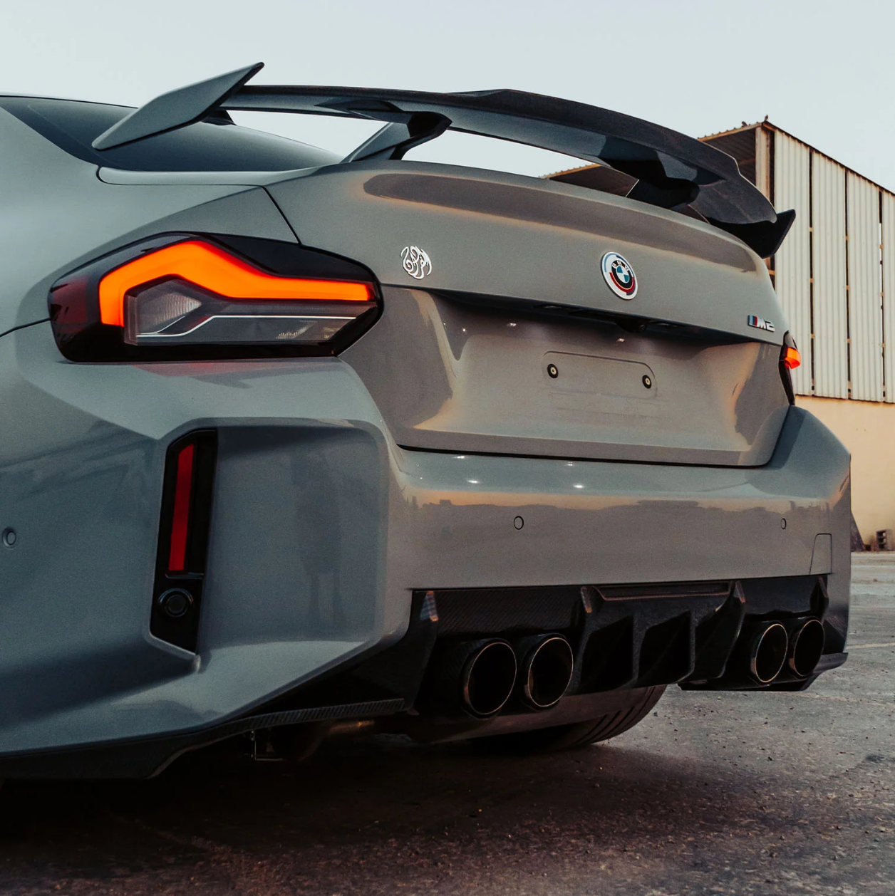G87 M2 Authentic Gloss Pre-Preg Carbon Fiber MHC Edition 1 Rear Diffuser (3pcs)