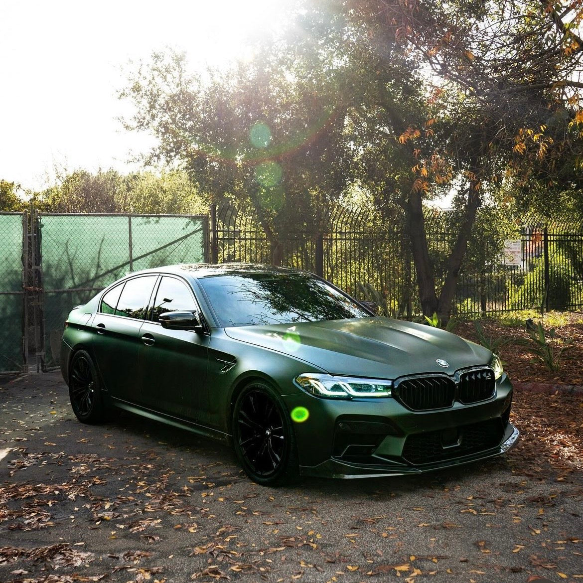 BMW F90 M5 MP 3-Piece Style Carbon Fiber Front Lip