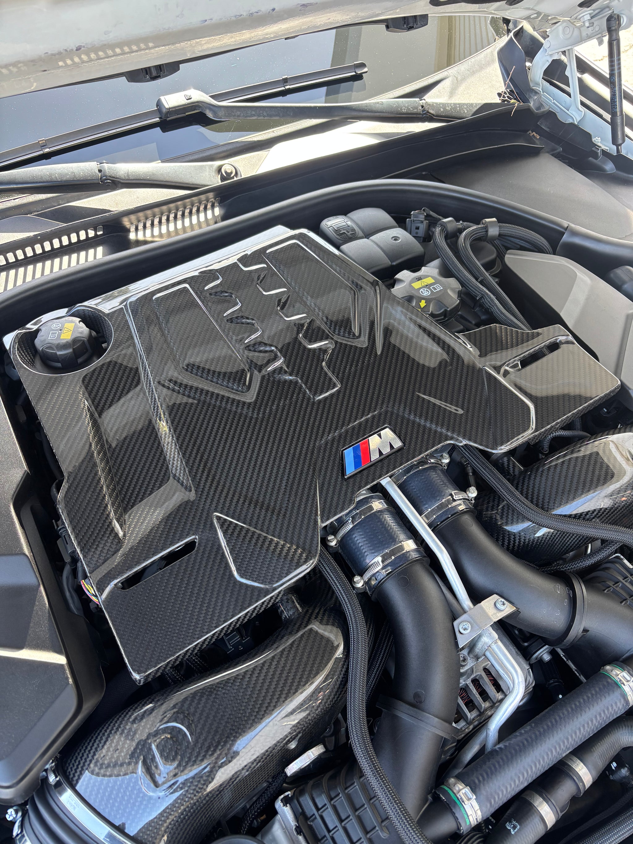 F90 M5 & F91/F92/F93 M8 Carbon Fiber S62 Engine Cover