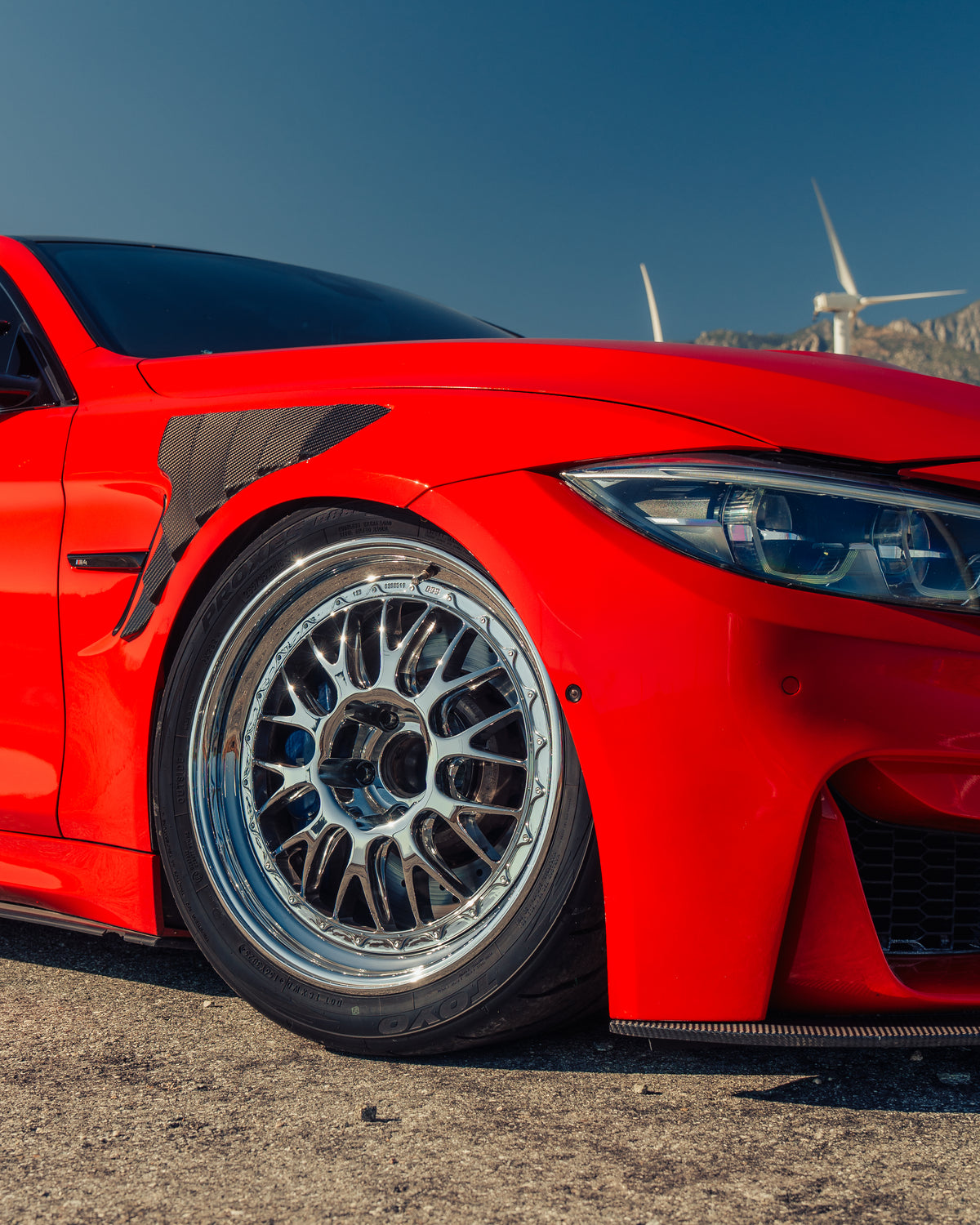 F82 M4 GTR Pre-Preg Dry Carbon Fiber Fenders