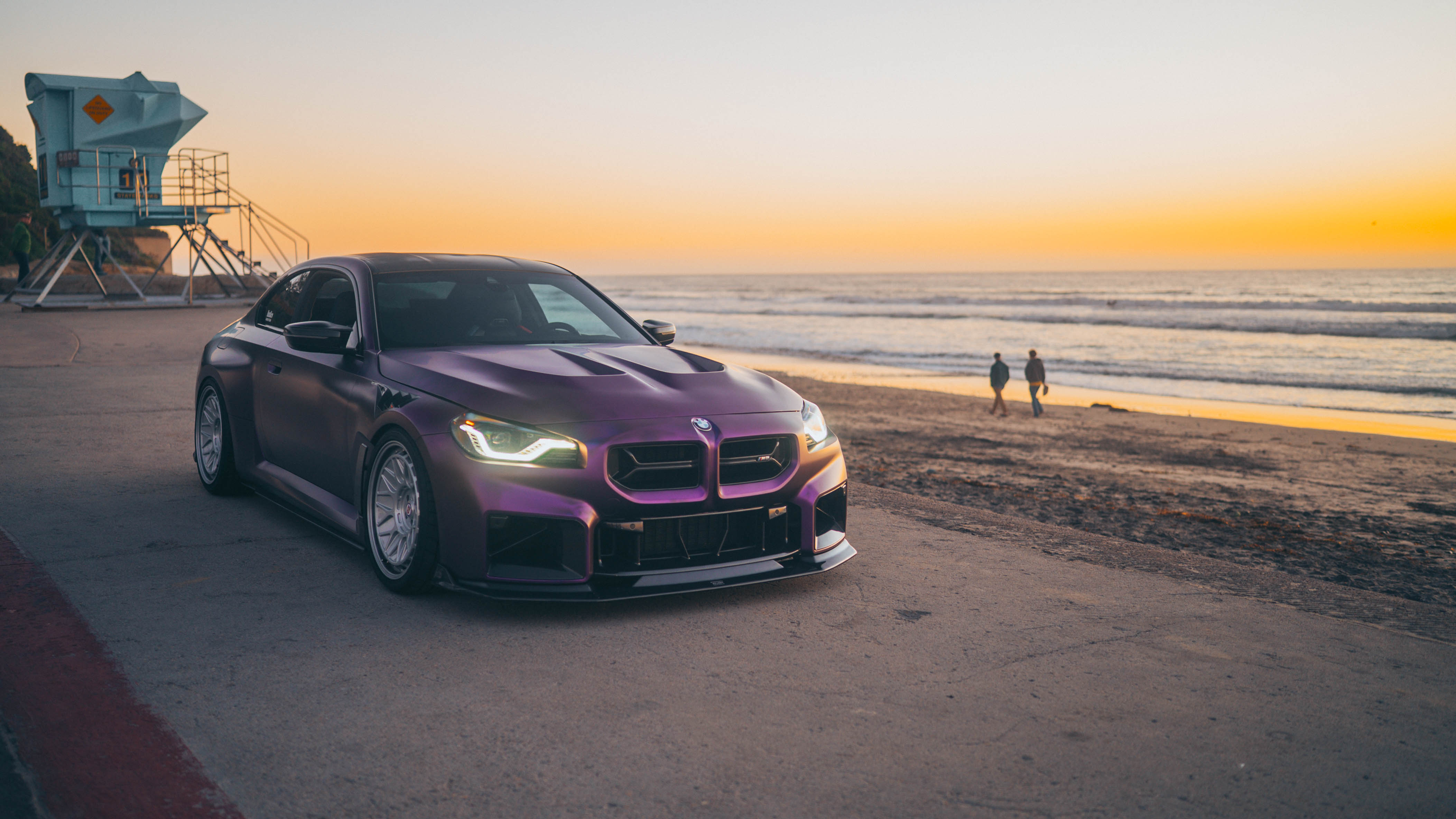 G87 M2 beach sunset